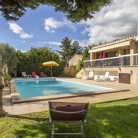Noria Villa
